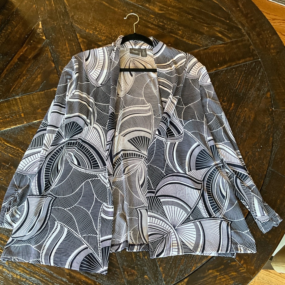 Chico's Black and White Travelers Jacket